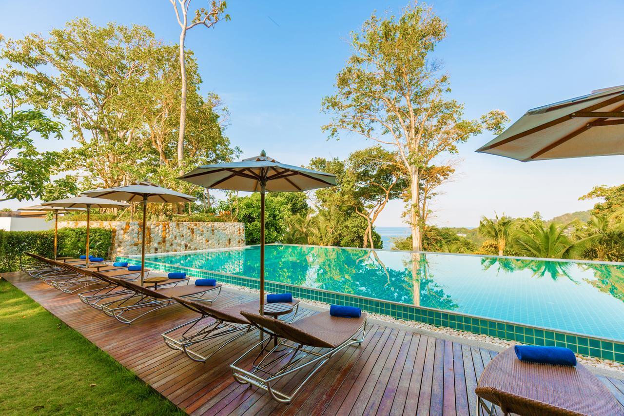 Wyndham Grand Phuket Kalim Bay Hotell Patong Eksteriør bilde The swimming pool at the resort