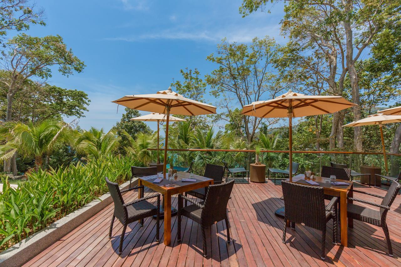 Wyndham Grand Phuket Kalim Bay Hotell Patong Eksteriør bilde The Deck