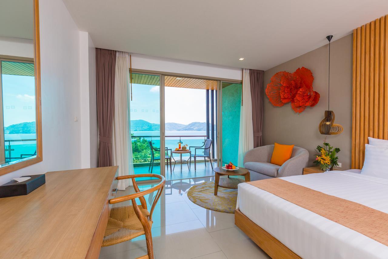 Wyndham Grand Phuket Kalim Bay Hotell Patong Eksteriør bilde Deluxe Ocean View